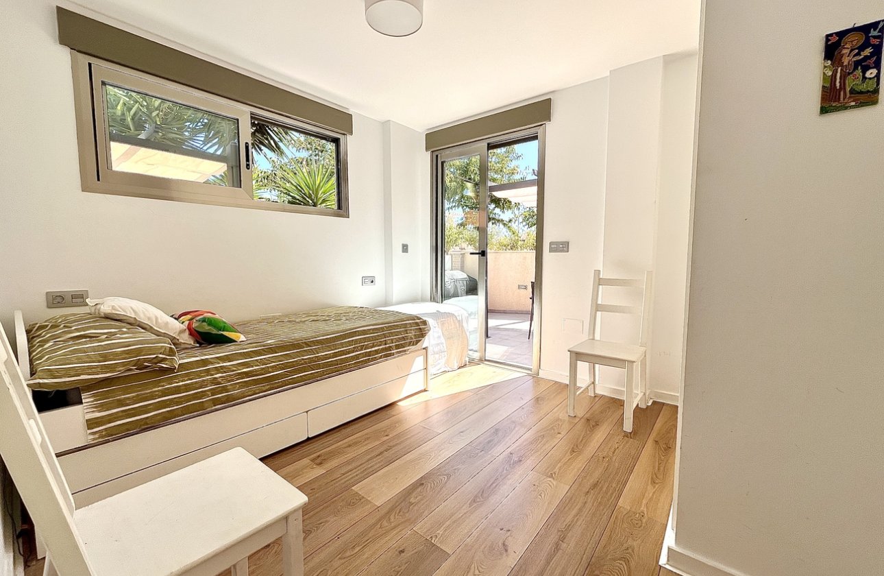 Resale - Villa - Torre de la Horadada