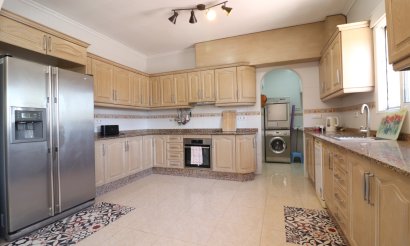 Resale - Villa - Catral - Catral - Country