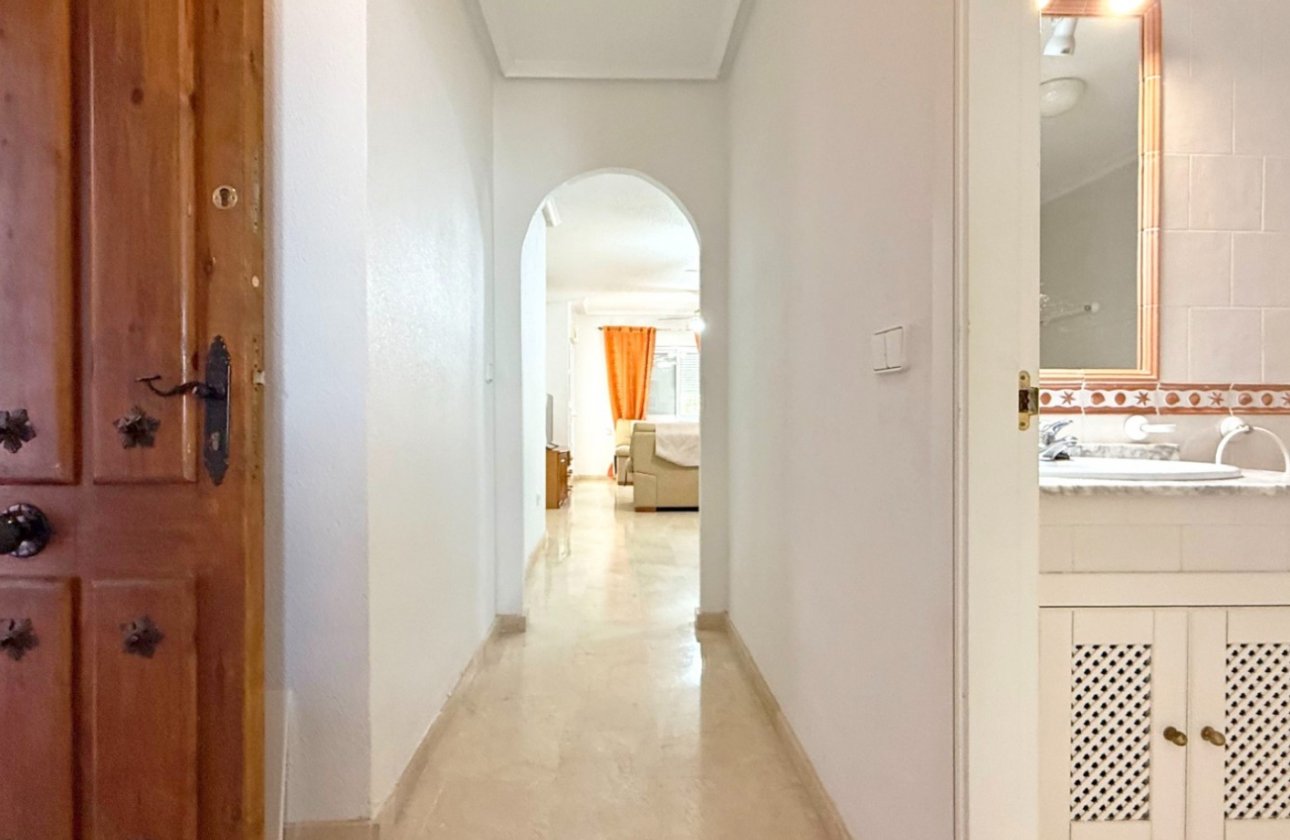 Resale - Apartment / flat - Orihuela Costa - Villamartín