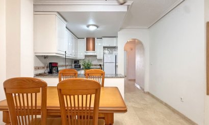 Resale - Apartment / flat - Orihuela Costa - Villamartín