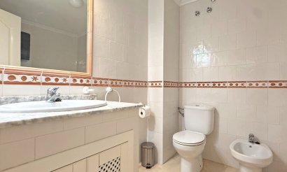 Resale - Apartment / flat - Orihuela Costa - Villamartín