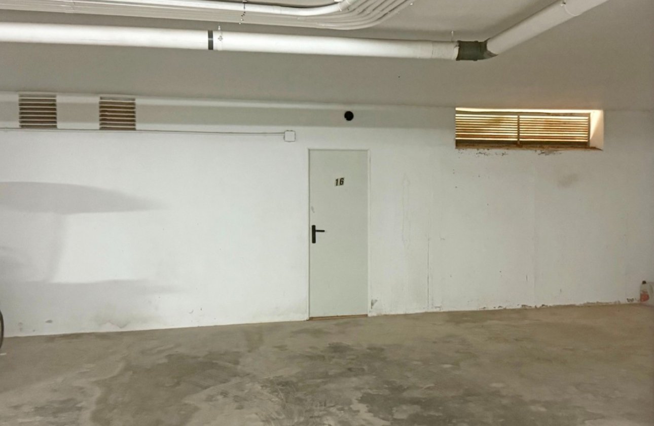 Resale - Apartment / flat - Orihuela Costa - Villamartín