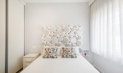 Resale - Apartment / flat - Pilar de la Horadada - Torre De La Horadada