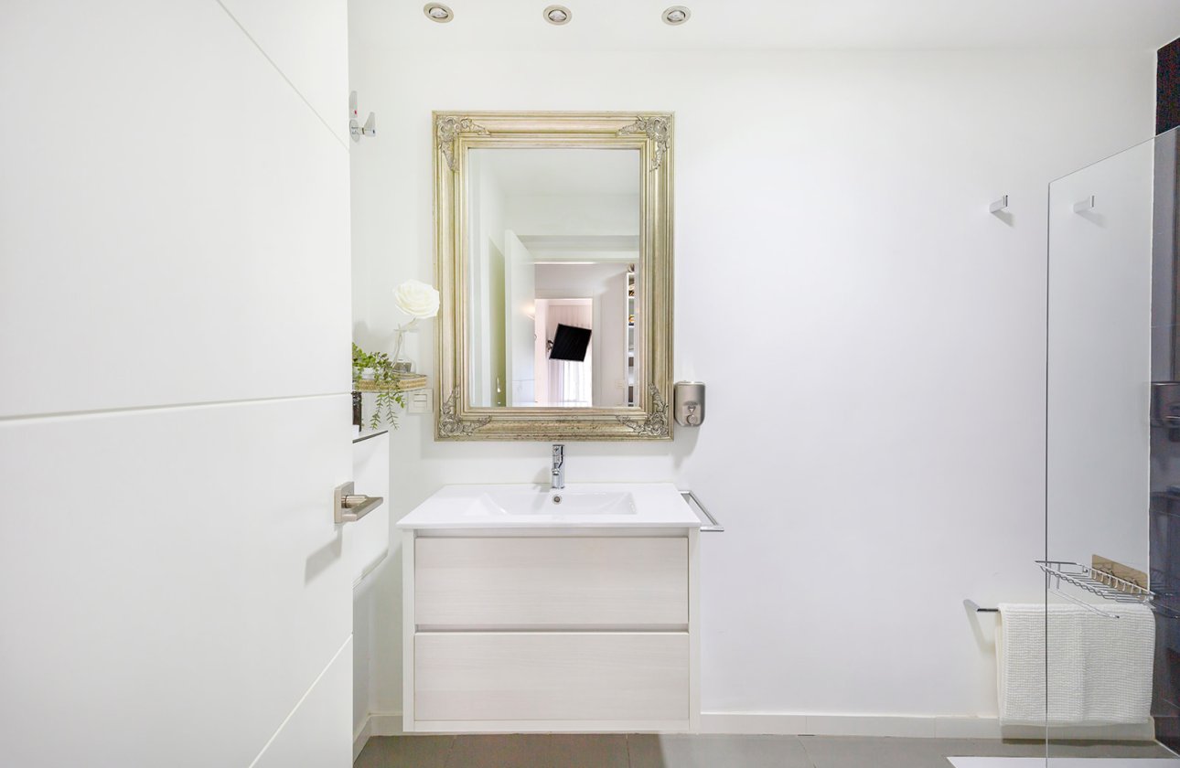 Resale - Apartment / flat - Pilar de la Horadada - Torre De La Horadada