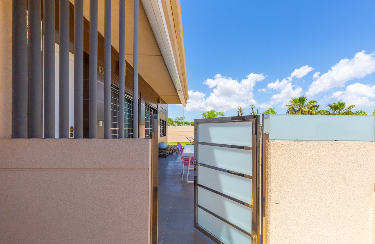 Resale - Apartment / flat - Pilar de la Horadada - Torre De La Horadada