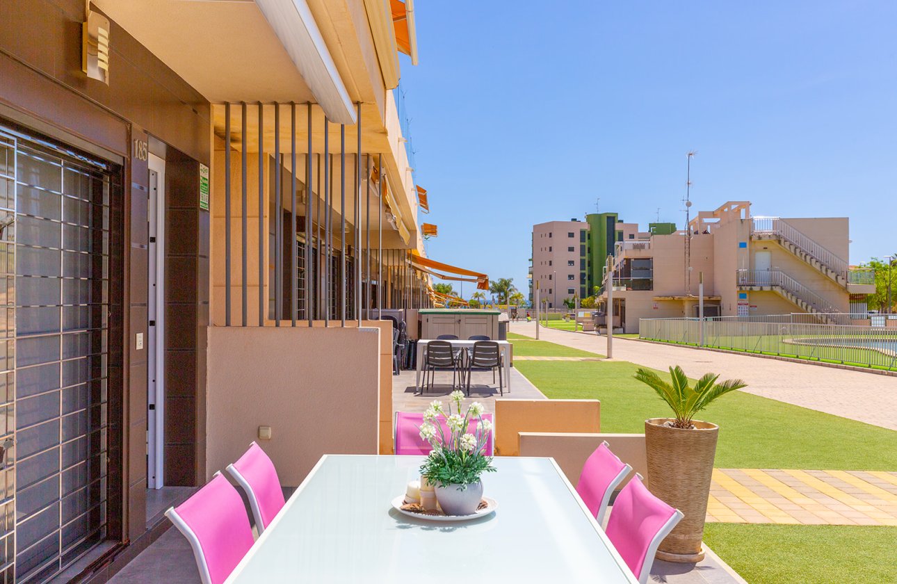Resale - Apartment / flat - Pilar de la Horadada - Torre De La Horadada
