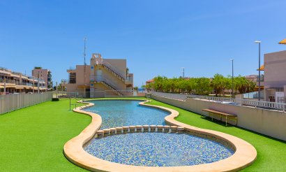 Resale - Apartment / flat - Pilar de la Horadada - Torre De La Horadada