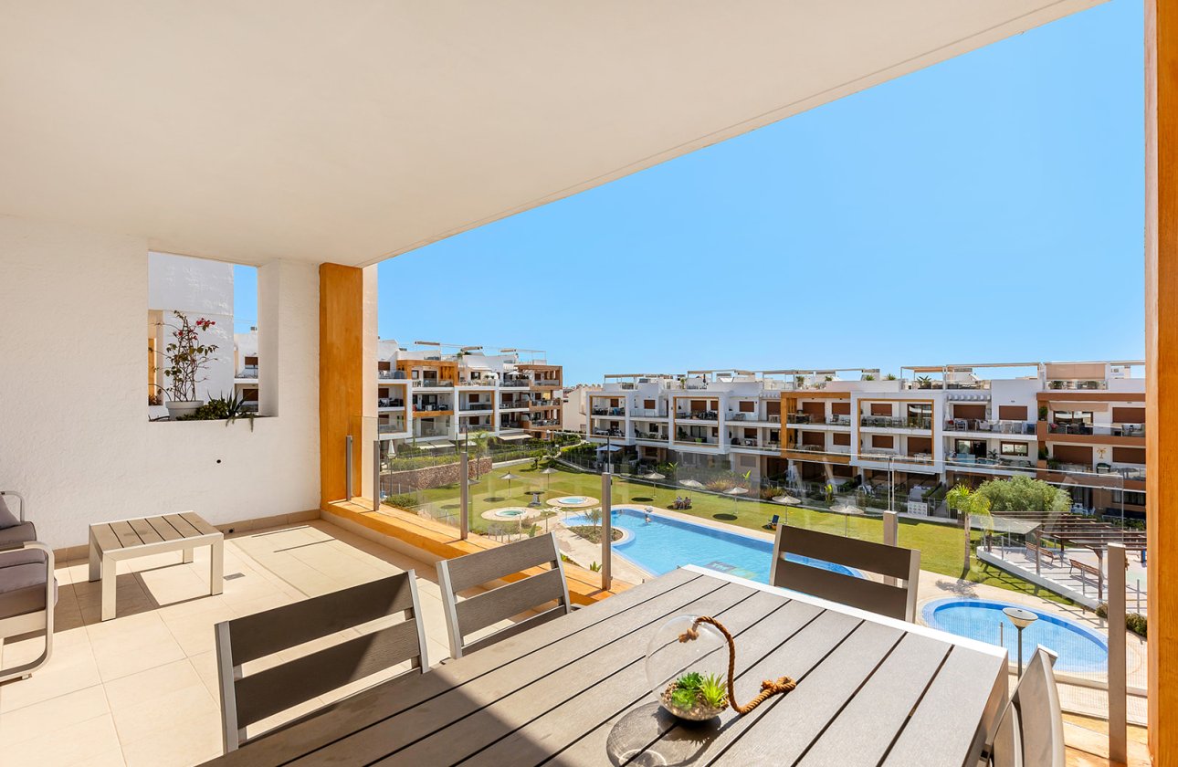 Resale - Apartment / flat - Orihuela Costa - Villamartín