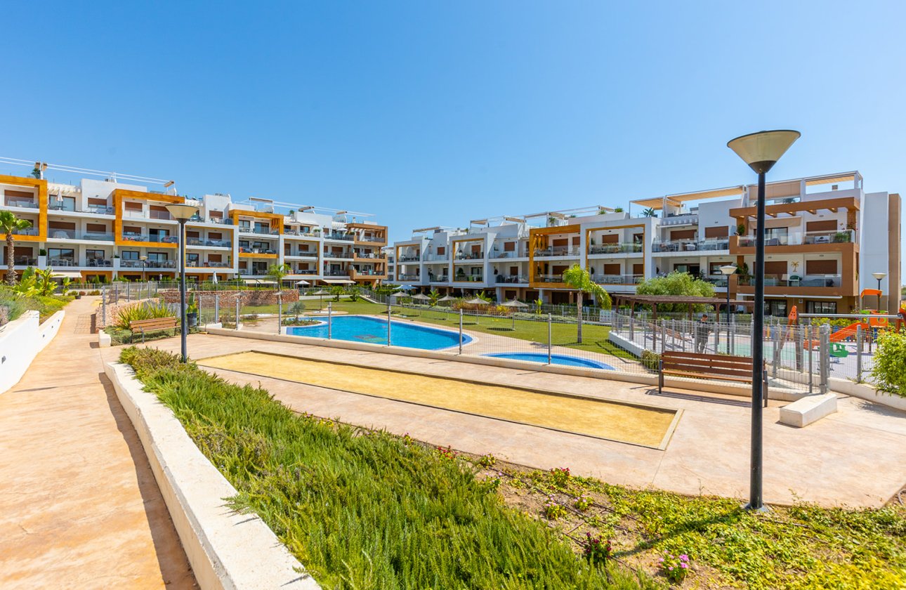 Resale - Apartment / flat - Orihuela Costa - Villamartín