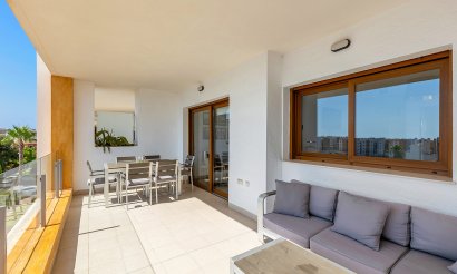 Resale - Apartment / flat - Orihuela Costa - Villamartín