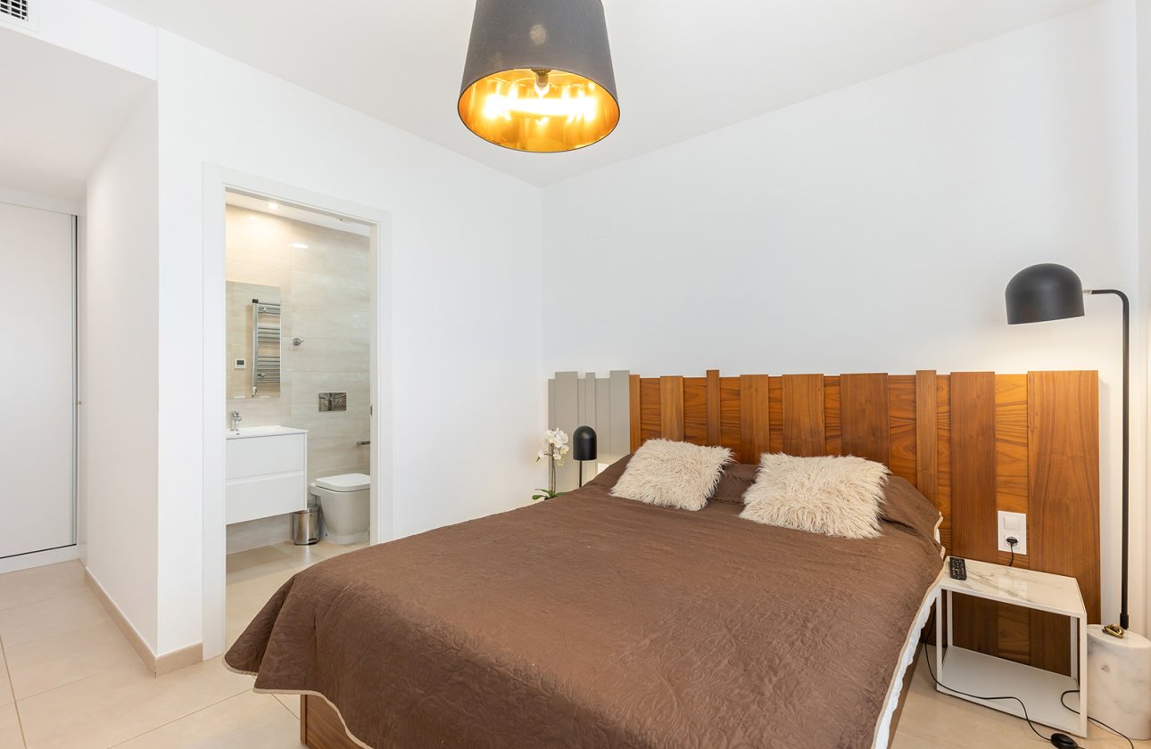 Resale - Apartment / flat - Orihuela Costa - Villamartín