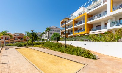 Resale - Apartment / flat - Orihuela Costa - Villamartín