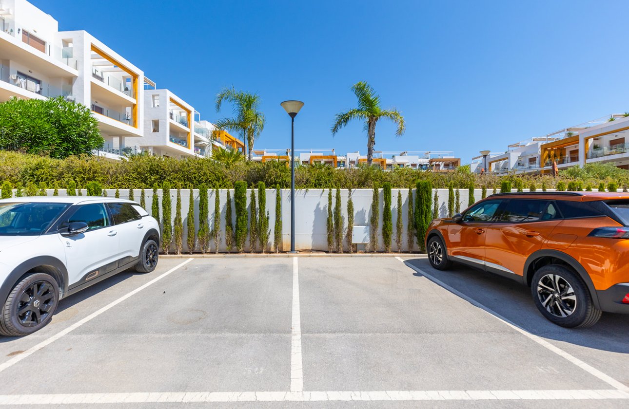 Resale - Apartment / flat - Orihuela Costa - Villamartín