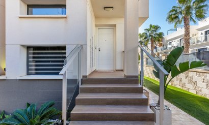 Resale - Villa - Orihuela Costa - La Zenia