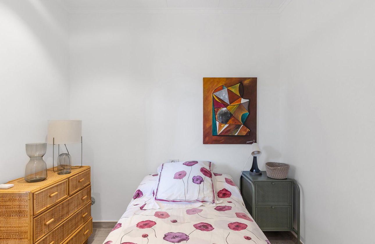 Resale - Villa - Orihuela Costa - Punta Prima