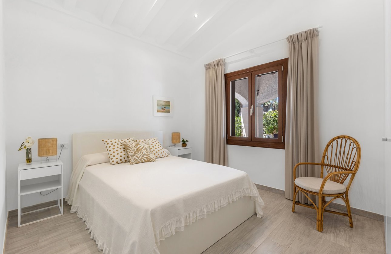 Resale - Villa - Orihuela Costa - Punta Prima