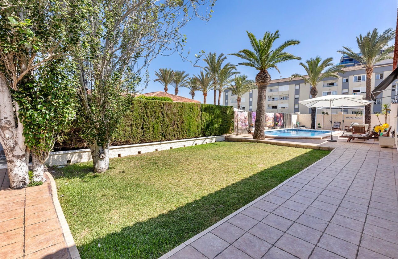 Resale - Villa - Torrevieja - Rocio del Mar