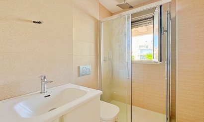 Resale - Apartment / flat - Orihuela Costa - Villamartín