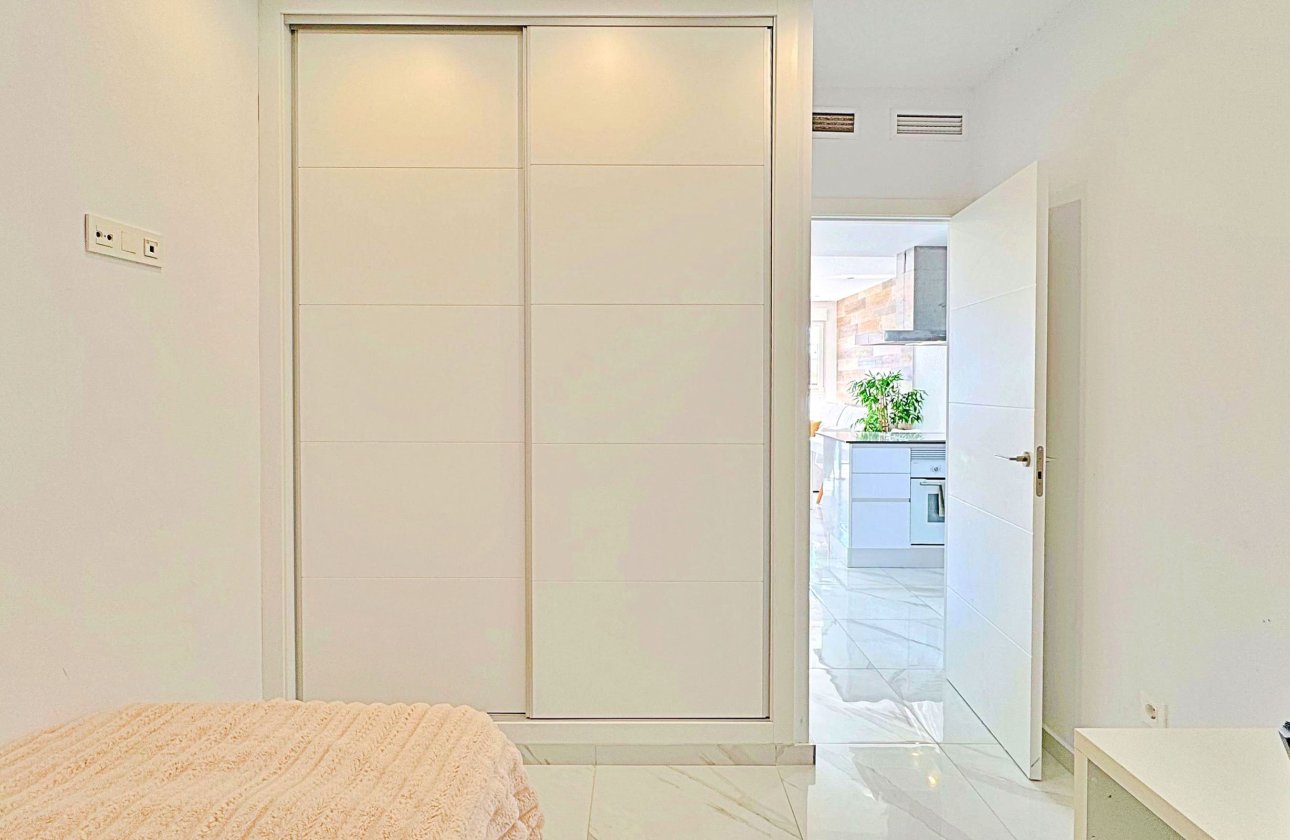 Resale - Townhouse - Torrevieja - Los Balcones