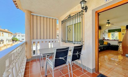 Resale - Apartment / flat - Orihuela Costa - La Zenia