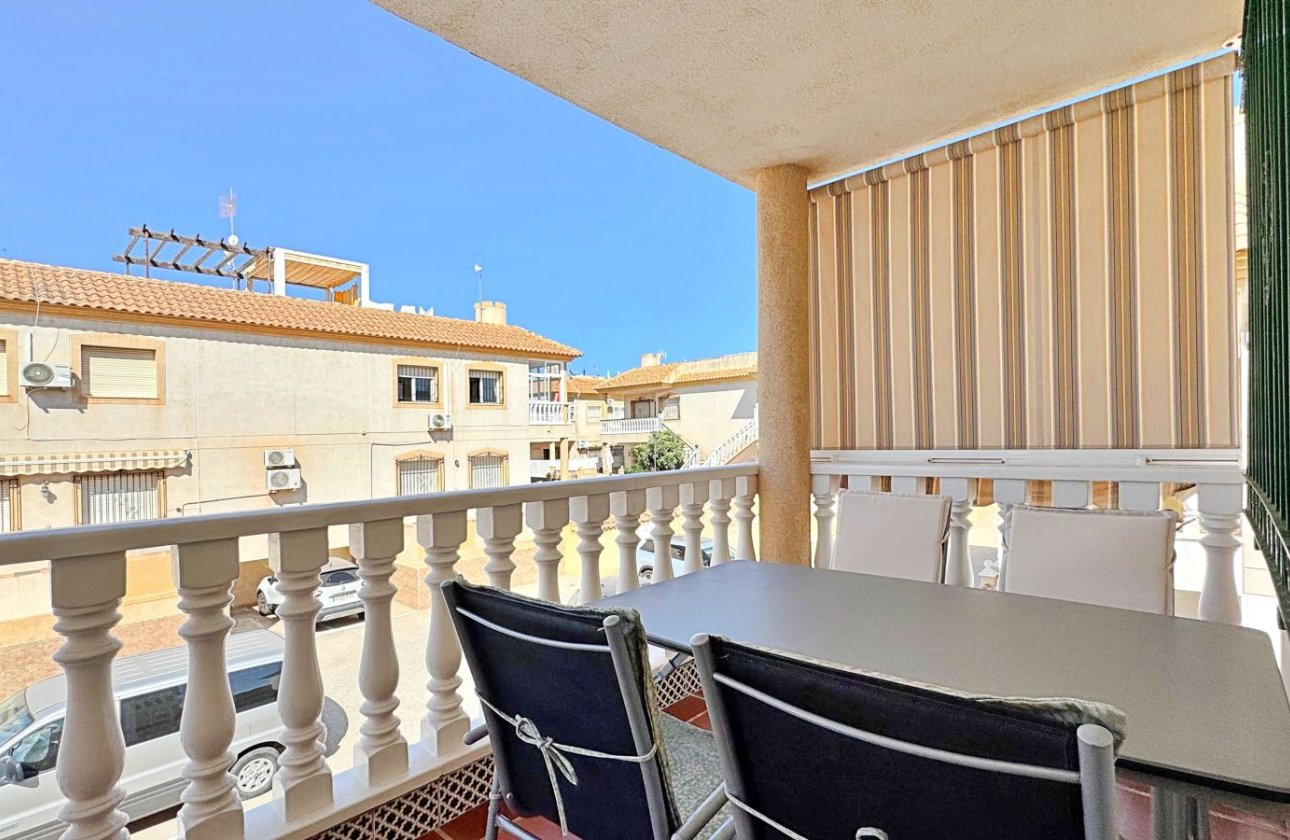 Resale - Apartment / flat - Orihuela Costa - La Zenia