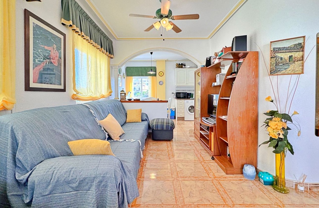 Resale - Apartment / flat - Orihuela Costa - La Zenia