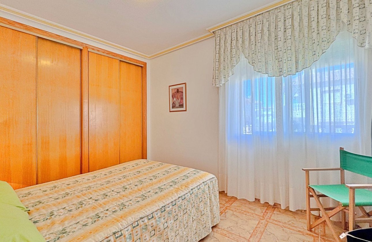 Resale - Apartment / flat - Orihuela Costa - La Zenia