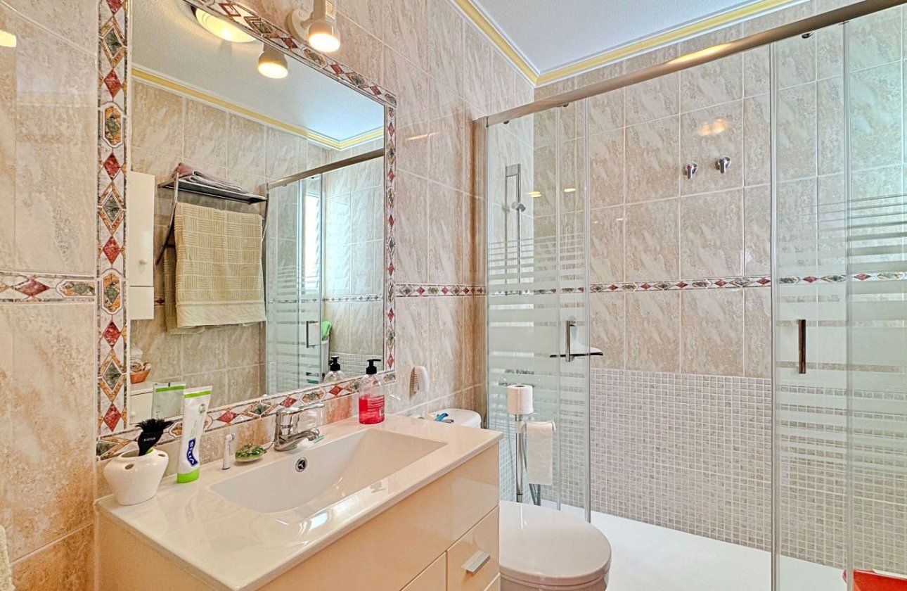 Resale - Apartment / flat - Orihuela Costa - La Zenia