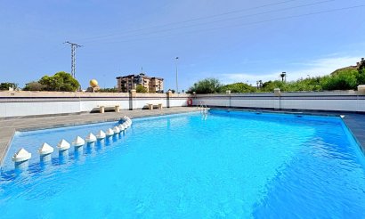 Resale - Apartment / flat - Orihuela Costa - La Zenia