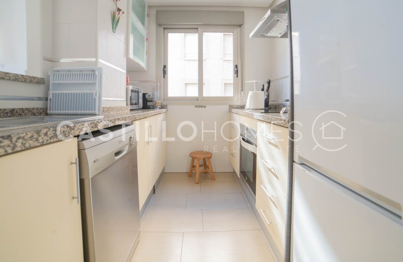 Resale - Apartment / flat - Torrevieja - Playa de los Locos