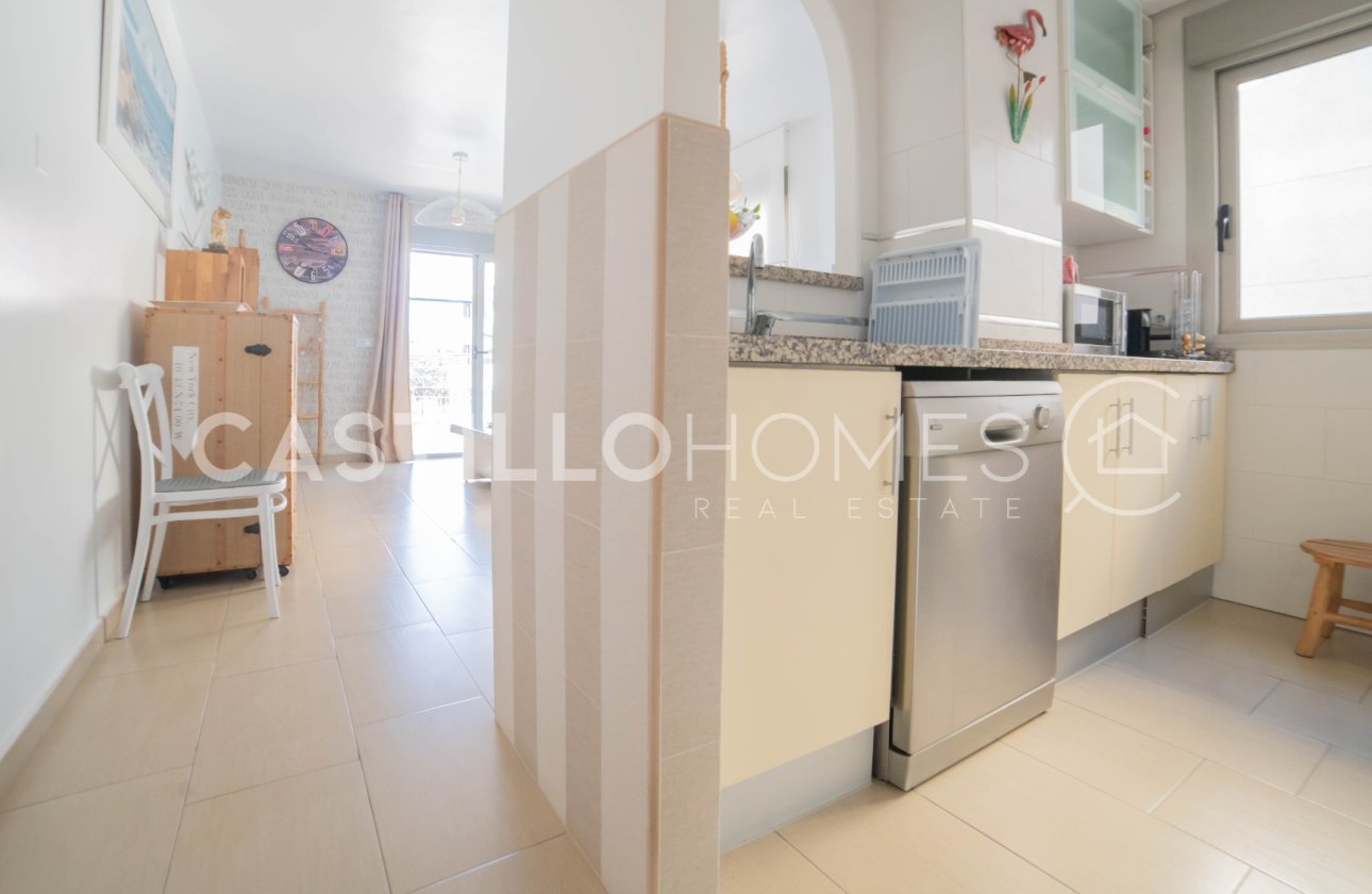 Resale - Apartment / flat - Torrevieja - Playa de los Locos