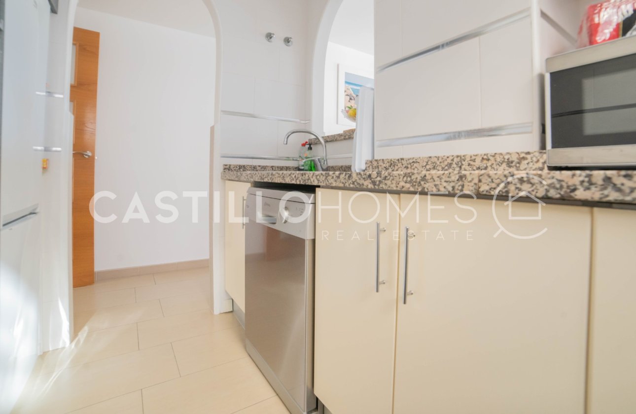 Resale - Apartment / flat - Torrevieja - Playa de los Locos