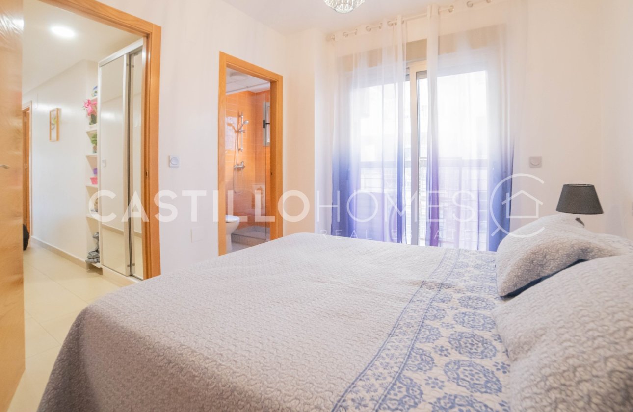 Resale - Apartment / flat - Torrevieja - Playa de los Locos