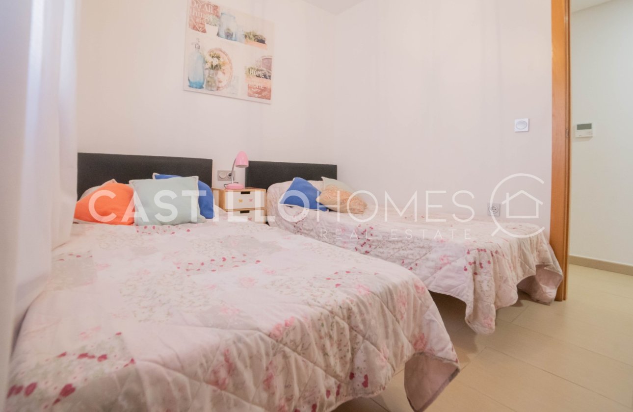 Resale - Apartment / flat - Torrevieja - Playa de los Locos