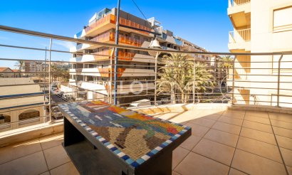 Resale - Apartment / flat - Torrevieja - Playa de los Locos