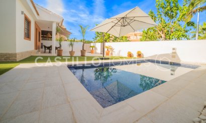 Resale - Villa - Pilar de la Horadada - Torre De La Horadada