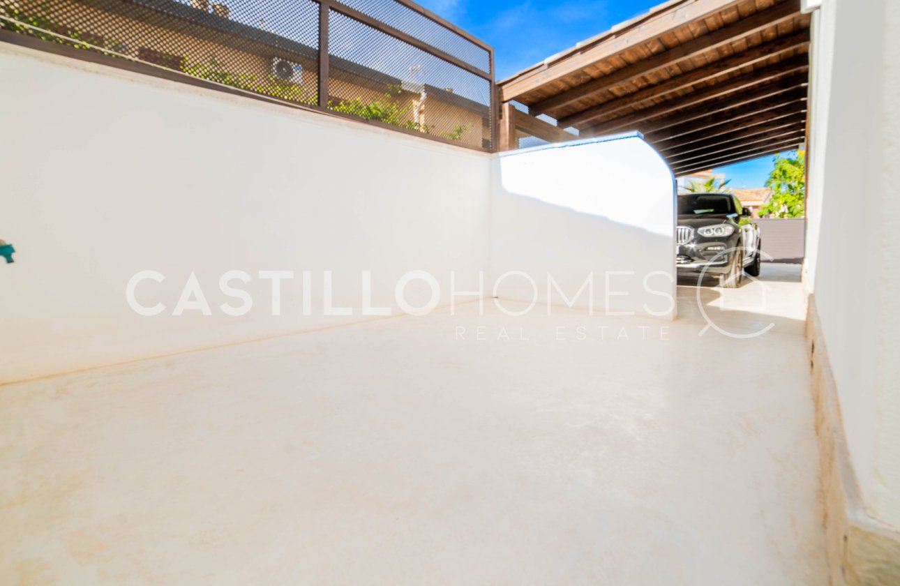 Resale - Villa - Pilar de la Horadada - Torre De La Horadada