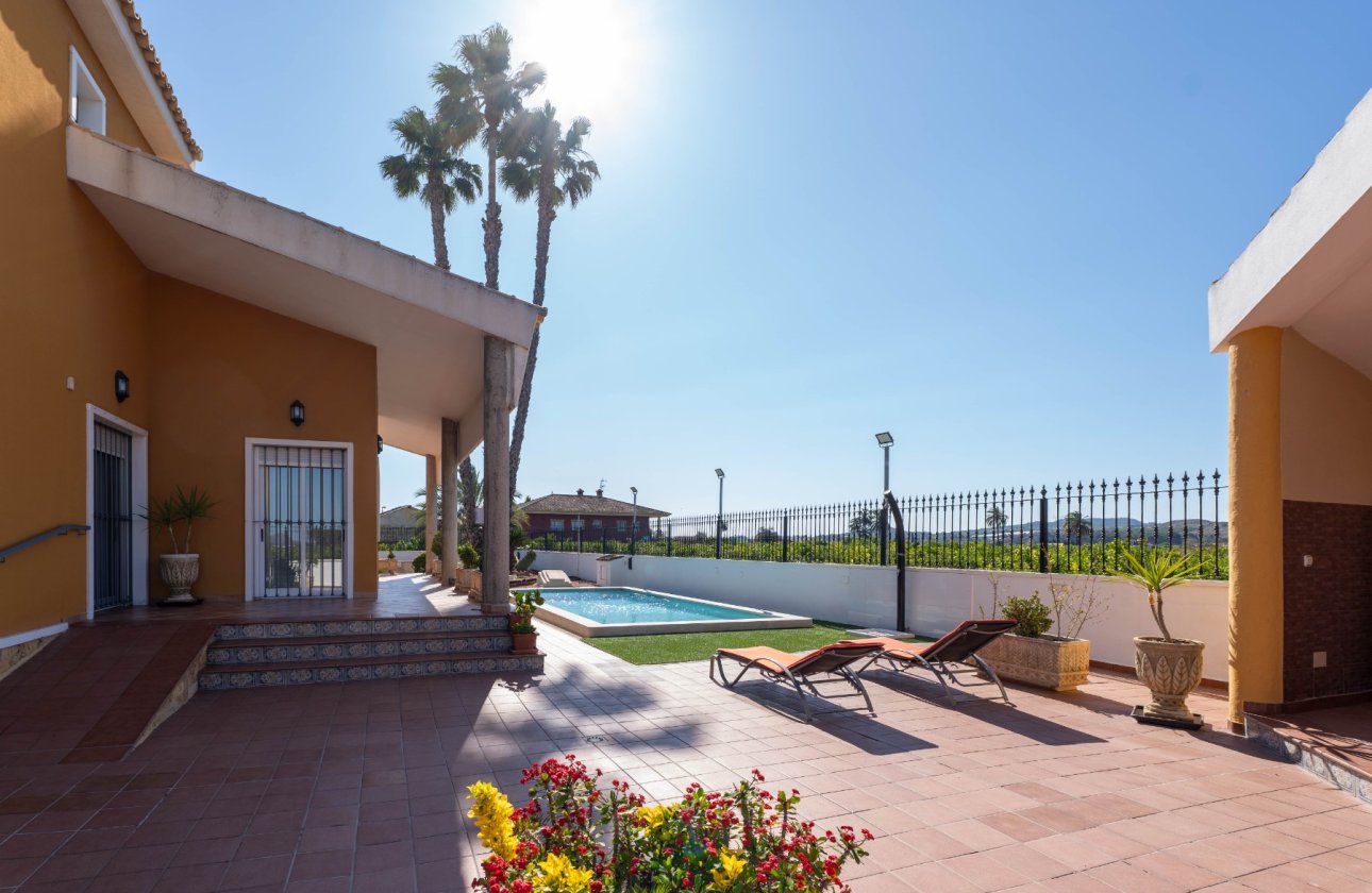Resale - Villa - Orihuela Costa - Orihuela