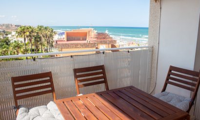 Resale - Apartment / flat - Torrevieja - La Mata