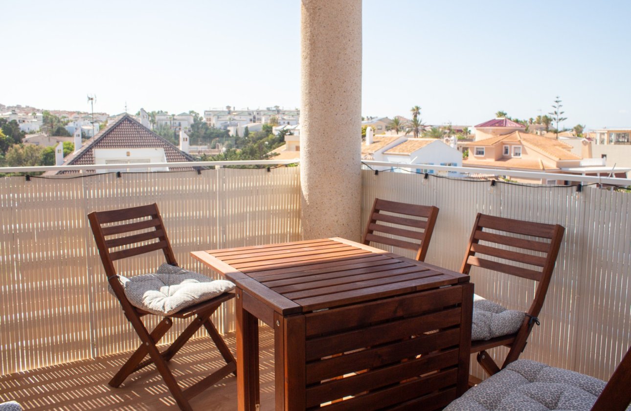 Resale - Apartment / flat - Torrevieja - La Mata