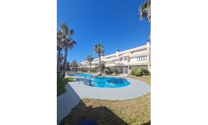 Resale - Apartment / flat - Torrevieja - La Mata