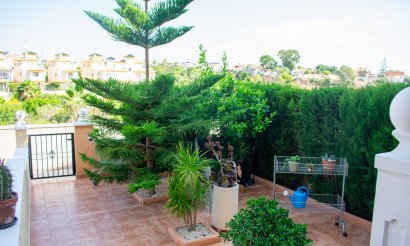 Resale - Apartment / flat - Orihuela Costa - Los Dolses