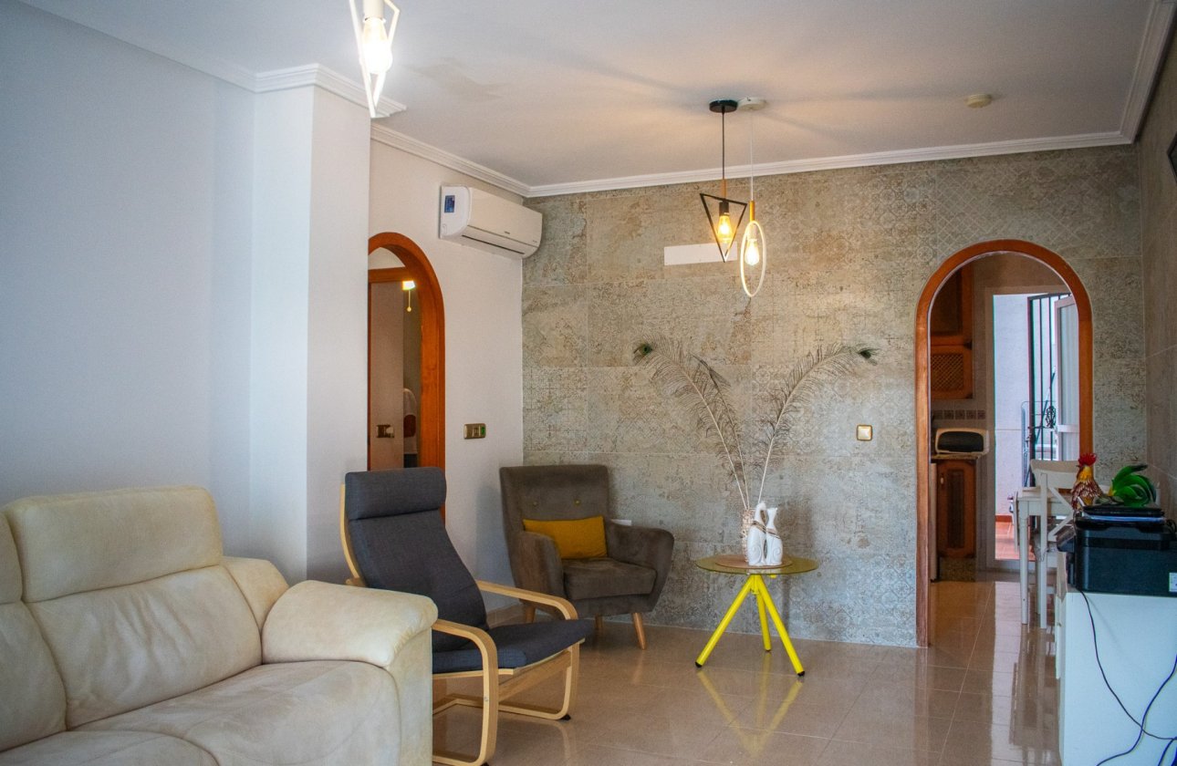 Resale - Apartment / flat - Orihuela Costa - Los Dolses