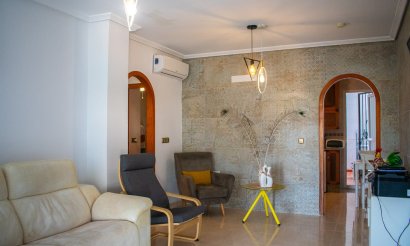 Resale - Apartment / flat - Orihuela Costa - Los Dolses