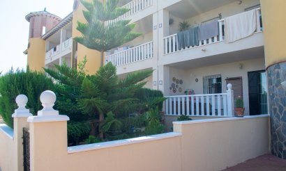 Resale - Apartment / flat - Orihuela Costa - Los Dolses