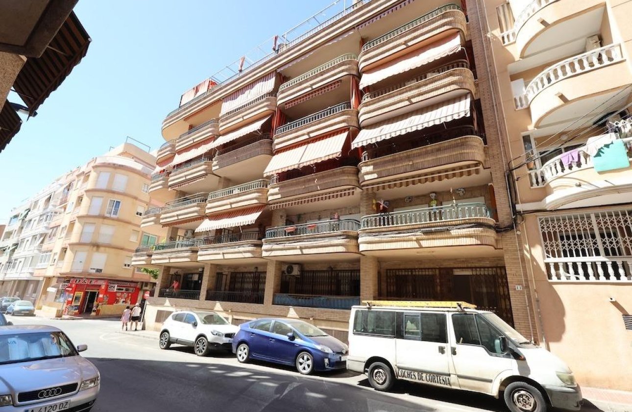 Resale - Apartment / flat - Torrevieja - Playa del cura