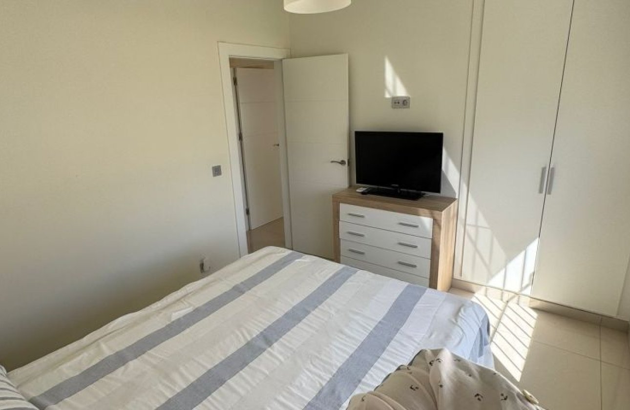 Resale - Villa - Torrevieja