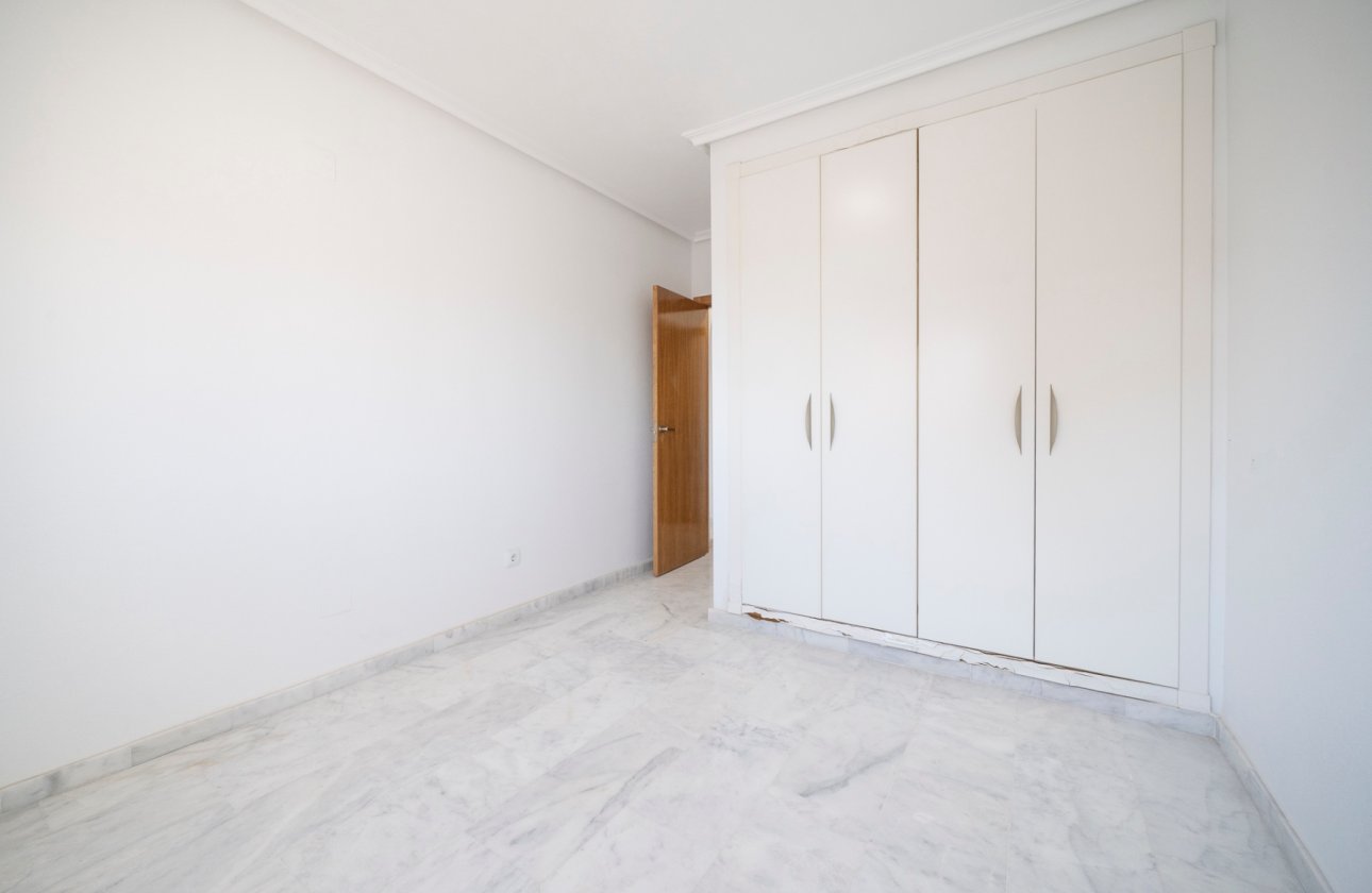 Resale - Townhouse - San Miguel de Salinas - San Miguel