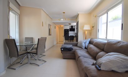 Resale - Apartment / flat - Orihuela Costa - Villamartin