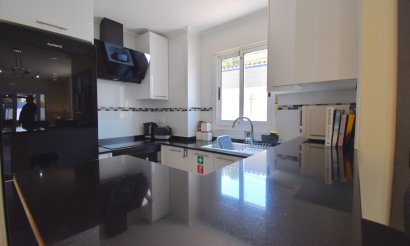 Resale - Apartment / flat - Orihuela Costa - Villamartin
